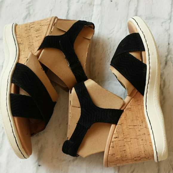 Born Black Coltyn Wedge Sandal - Picture 7 of 7